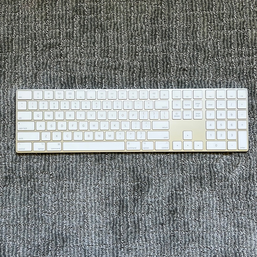 Apple “Magic” Keyboard with Numeric Keypad